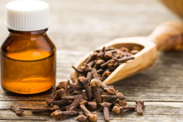7 Clove Tips Every Woman Should Know