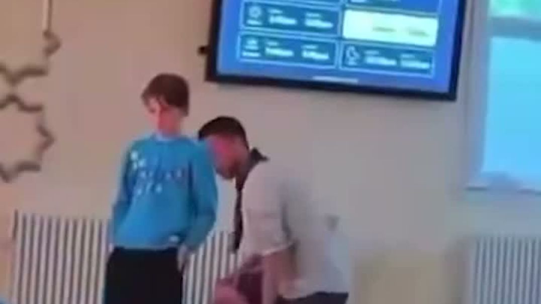 The Boy Who Wouldnt Bow To Islam